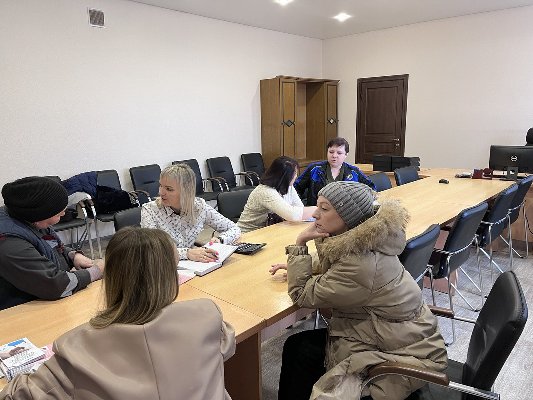 Сегодня специалисты Управления социальной защиты населения провели выездную информационную встречу с трудовым коллективом АО "Завод Дормаш"